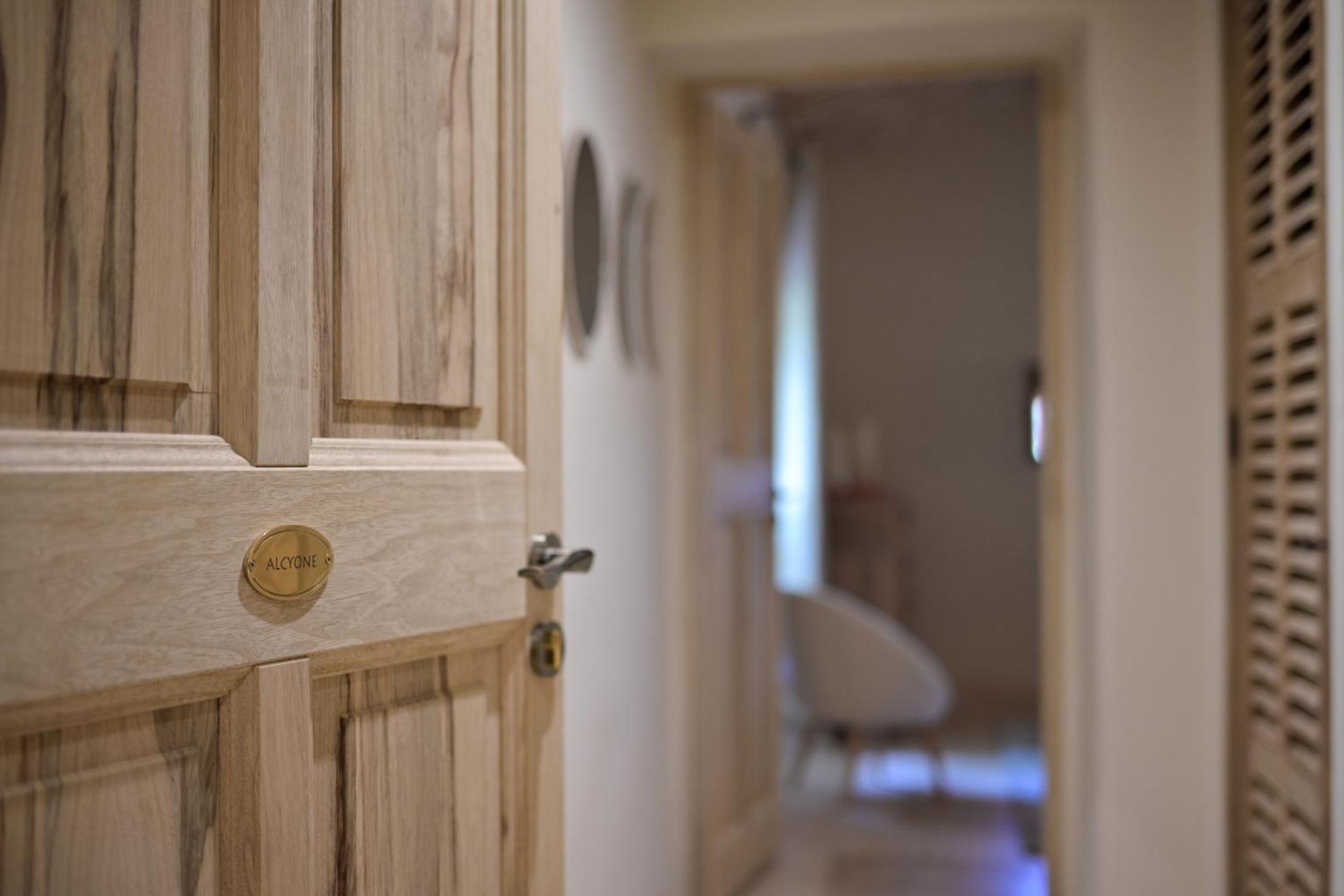 Hotel Bastide Des 7 Soeurs à Roussillon en Isere Extérieur photo